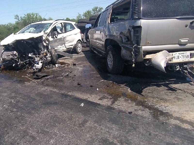 Accidente múltiple deja al menos 10 lesionados en la carretera Allende-Nueva Rosita