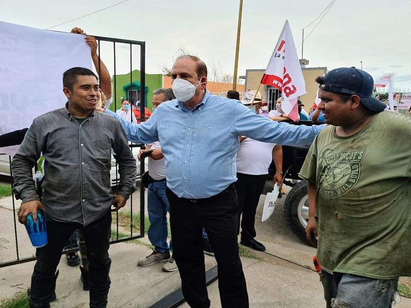 Claudio Bres celebra y agradece que Aida Cant&uacute; se una a su proyecto por Piedras Negras, invita a ejercer el voto &uacute;til