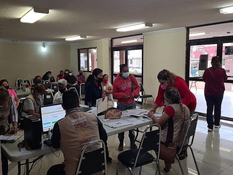 Rezagados de 50 a 59 a&ntilde;os y de 60 en adelante son aceptados en el registro para la aplicarse la vacuna