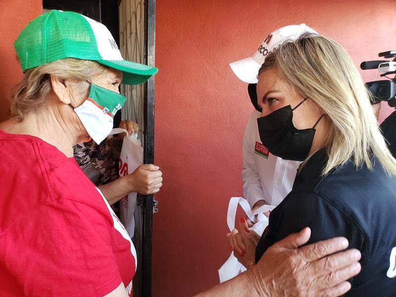 Un centro de convenciones para Piedras Negras y gestionar el puente internacional n&uacute;mero 3, propone Norma Trevi&ntilde;o