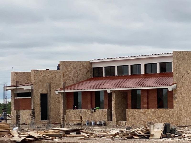 A punto de terminarse la primera etapa de la Universidad Benito Ju&aacute;rez de Piedras Negras, operar&iacute;a en agosto (video)