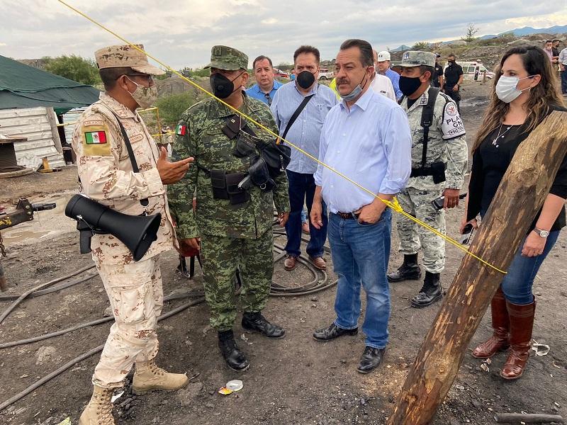 Apoyan SEDENA y Guardia Nacional en rescate de siete mineros en Múzquiz