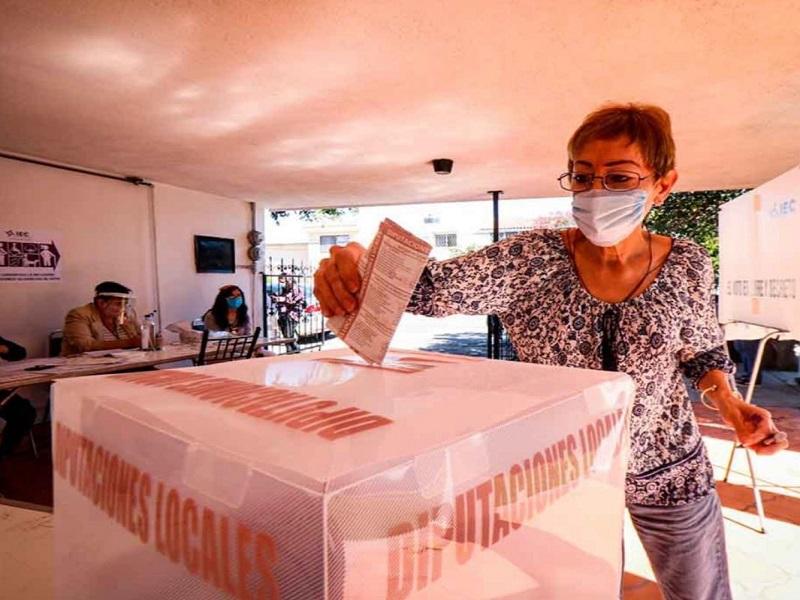 Participaron 57% de electores en la renovación de alcaldes y diputados federales en Coahuila