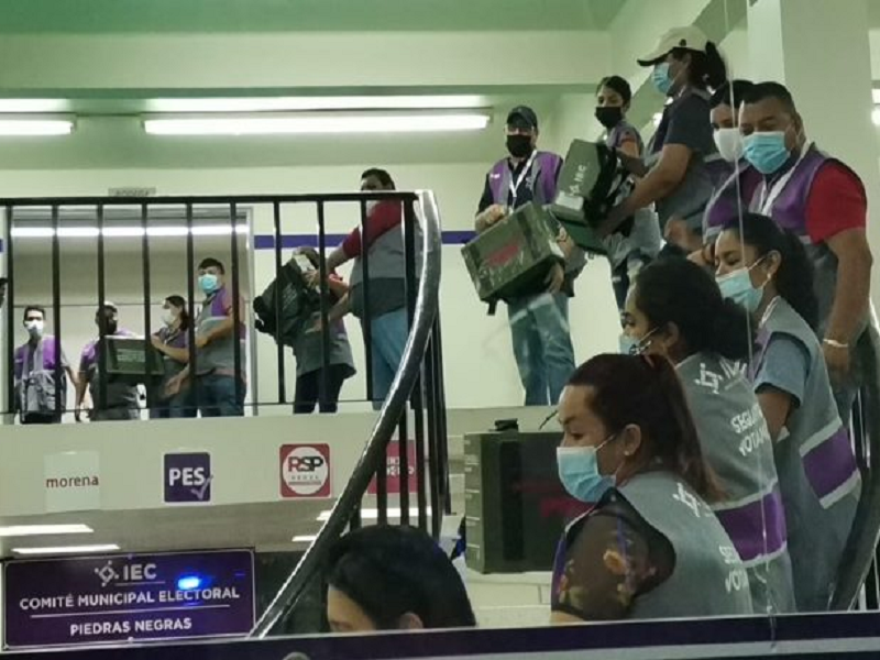 Por inconsistencias, recontar&aacute;n 68% de las casillas de Piedras Negras, el resto ser&aacute;n cotejadas: IEC