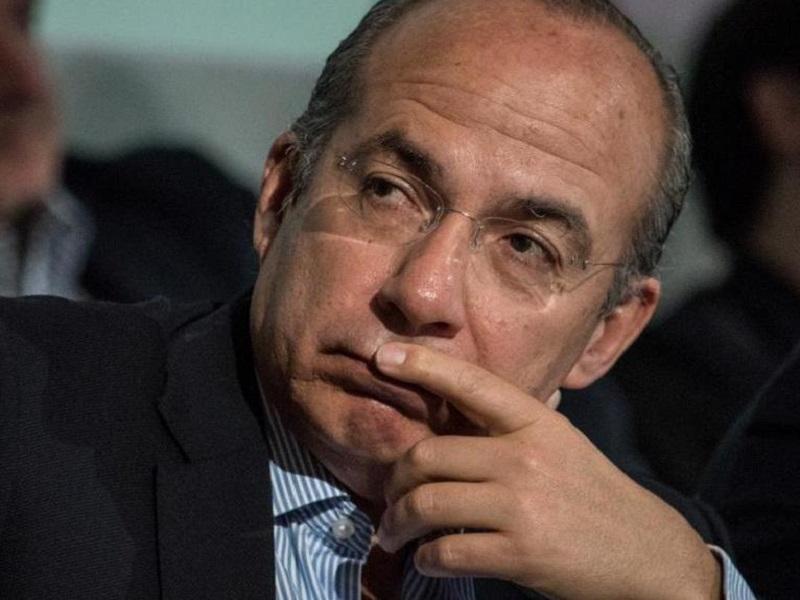 Felipe Calder&oacute;n acude a hospital a realizarse estudios tras dar positivo a COVID-19