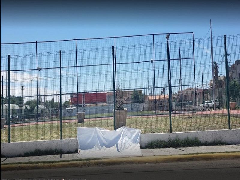 Armando Guadiana supervisa instalaciones deportivas de su propiedad en Piedras Negras que est&aacute;n al servicio de la ciudadan&iacute;a