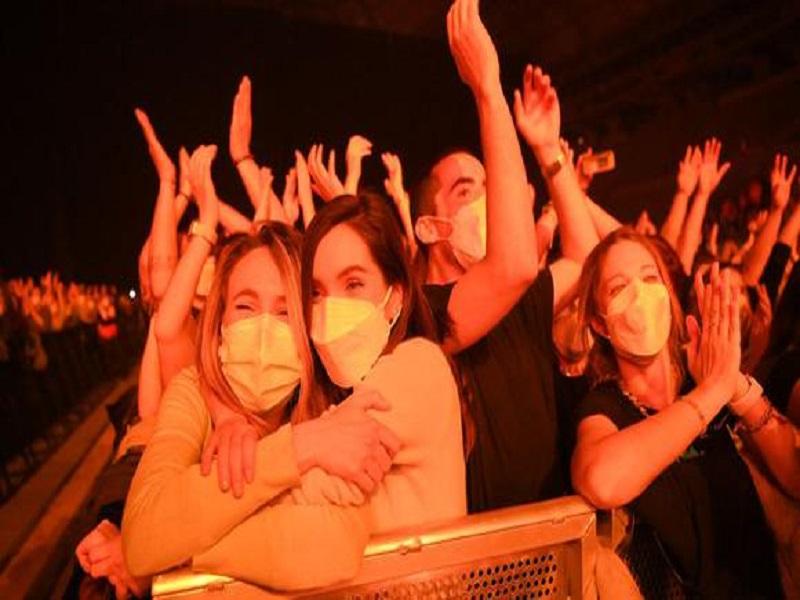 Salud pide evitar eventos masivos por riesgo de COVID-19 