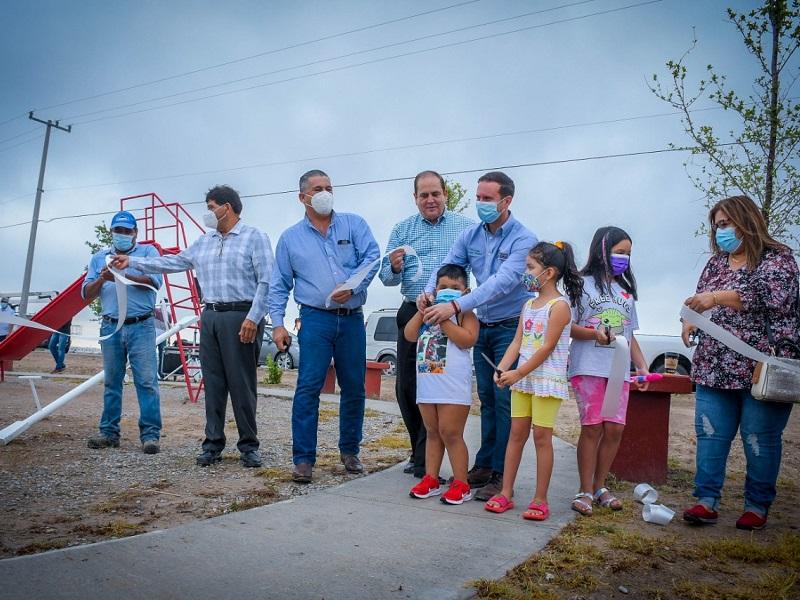 Entrega alcalde Claudio Bres rehabilitada la plaza p&uacute;blica de la colonia Lomas de la Villa (video)