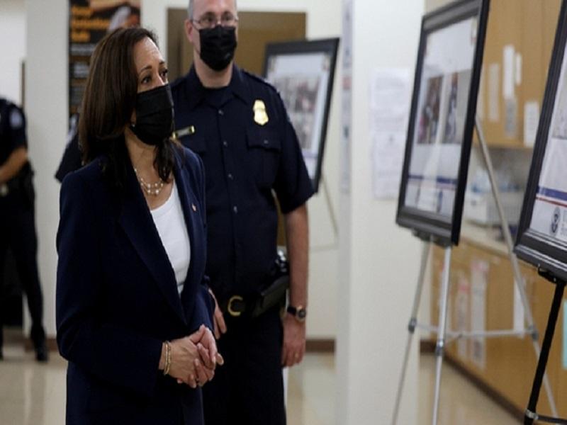 Kamala Harris llega a El Paso, Texas, como parte de su visita a la frontera con M&eacute;xico