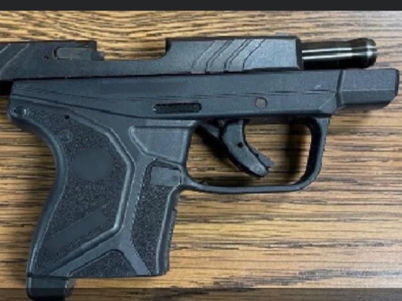 La Patrulla Fronteriza ha decomisado 140 armas de fuego a contrabandistas en el sector Del Río