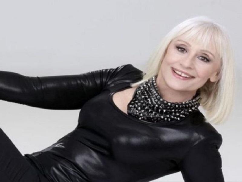 Muere la famosa cantante italiana Raffaella Carrá