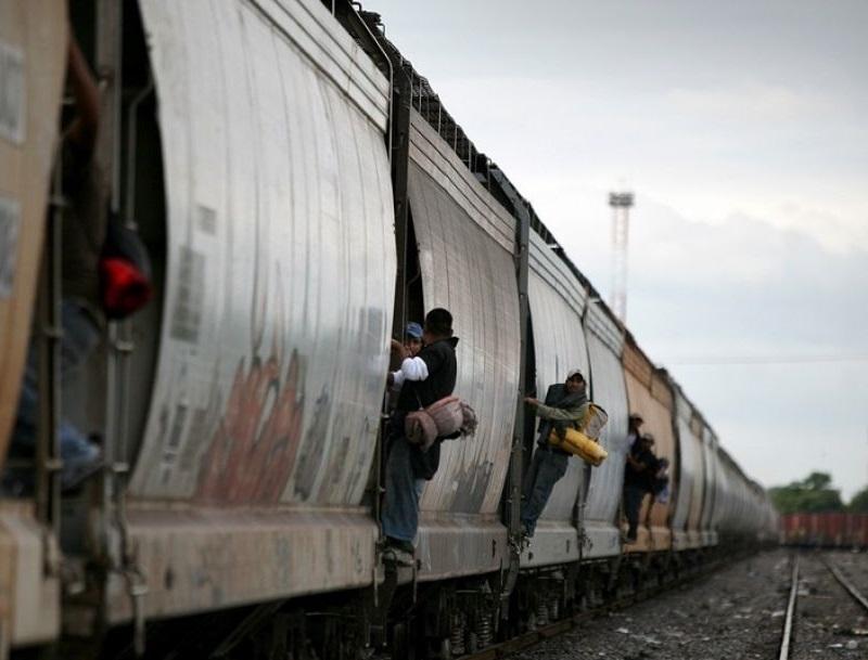 Migrantes usan nuevamente el tren para llegar a Piedras Negras, piden a Ferromex revisiones m&aacute;s exhaustivas 