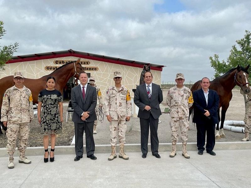 En su quinto aniversario, el alcalde CBG reconoce la labor del Doceavo Regimiento de Caballer&iacute;a para mantener segura a Piedras Negras (video)