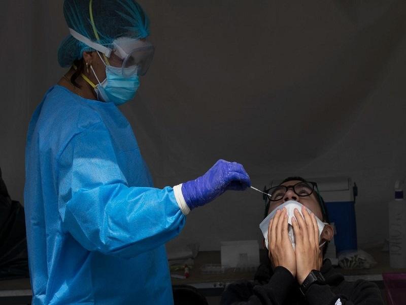 México suma 235 mil 58 muertes por coronavirus