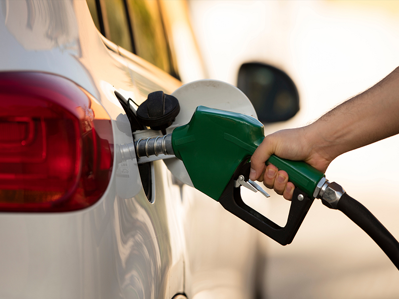 Acumula gasolina Magna casi 2 pesos con 50 centavos de aumento este 2021