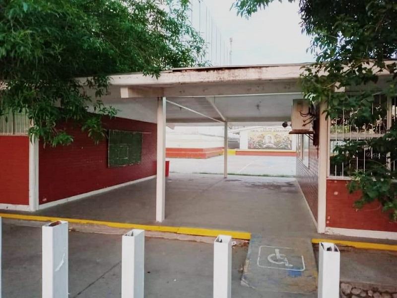 Revisan si 26 escuelas de Piedras Negras est&aacute;n en condiciones para recibir alumnos al inicio del siguiente ciclo 