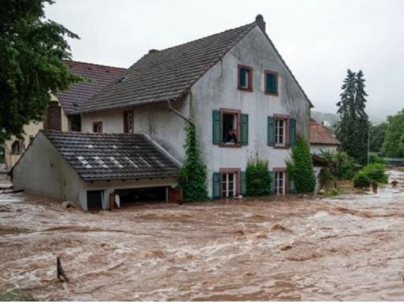 Sube a 182 la cifra de muertos por las inundaciones en Alemania y B&eacute;lgica