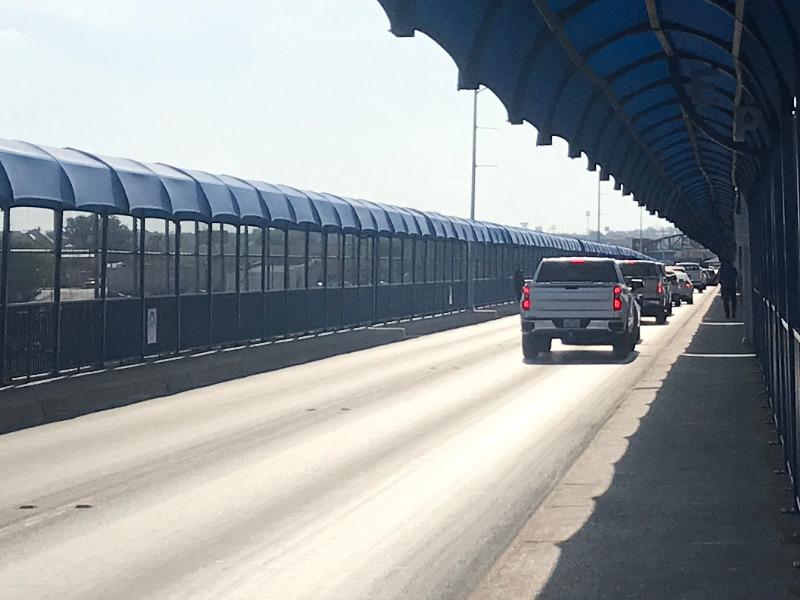 Autoridades de Eagle Pass lamentan que se extiendan las restricciones de cruce en los Puentes Internacionales
