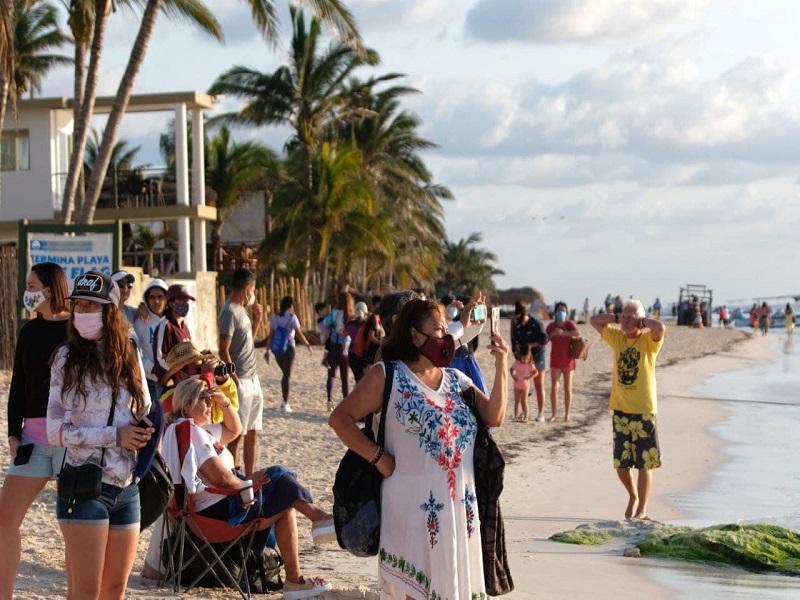 Recomiendan guardar cuarentena a quienes vacacionen en lugares con alto &iacute;ndice de contagios de COVID-19 (video)