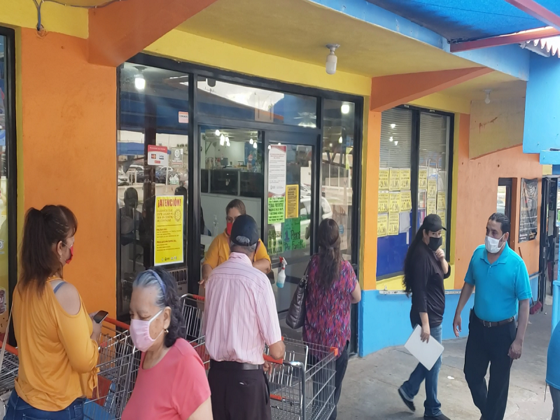 Continuar&aacute;n protocolos sanitarios en comercios de Piedras Negras aunque la mayor&iacute;a de la poblaci&oacute;n est&eacute; vacunada: CANACO (video)
