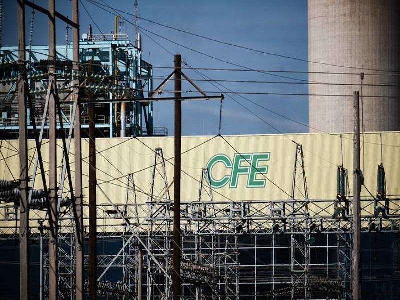 CFE pagó 65 mil MDP de contado para evitar penumbra por mega apagón en Texas