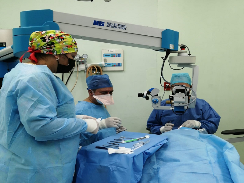 Arranca Salud Coahuila intensa jornada simult&aacute;nea de operaciones de cataratas