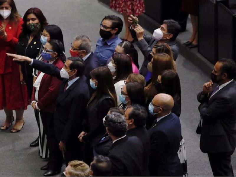 Ratifican diputados a Ramírez de la O como secretario de Hacienda