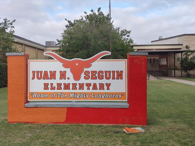 Cambio de nombre la escuela Robert E. Lee de Eagle Pass, ahora se llama Juan N. Seguin