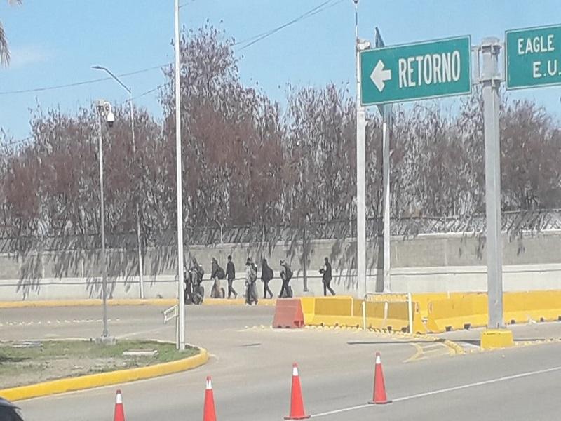 Fueron deportados mil 551 migrantes de Eagle Pass a Piedras Negras en los primeros d&iacute;as de agosto