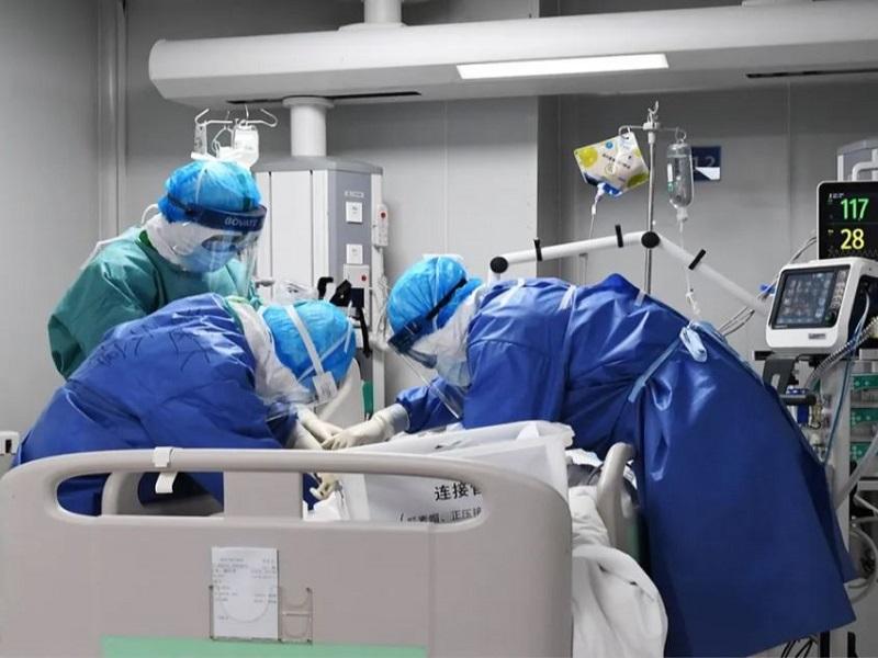 Once hospitales de Monterrey est&aacute;n saturados por pacientes COVID-19 y otros ocho tienen arriba del 71%