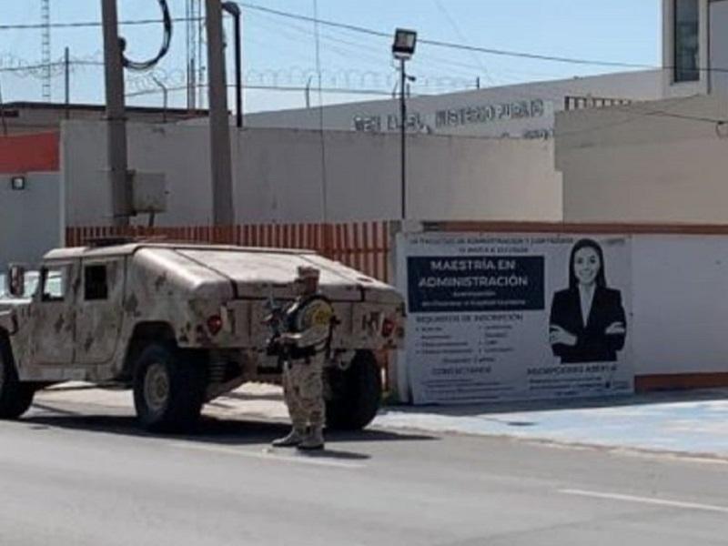 Detienen a mujer norteamericana con arma de fuego en el Puente Internacional Dos de Piedras Negras