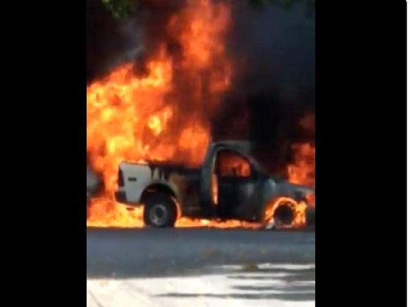 Sicarios atacan Fiscalía en Veracruz y queman vehículos; hay tres muertos (video)