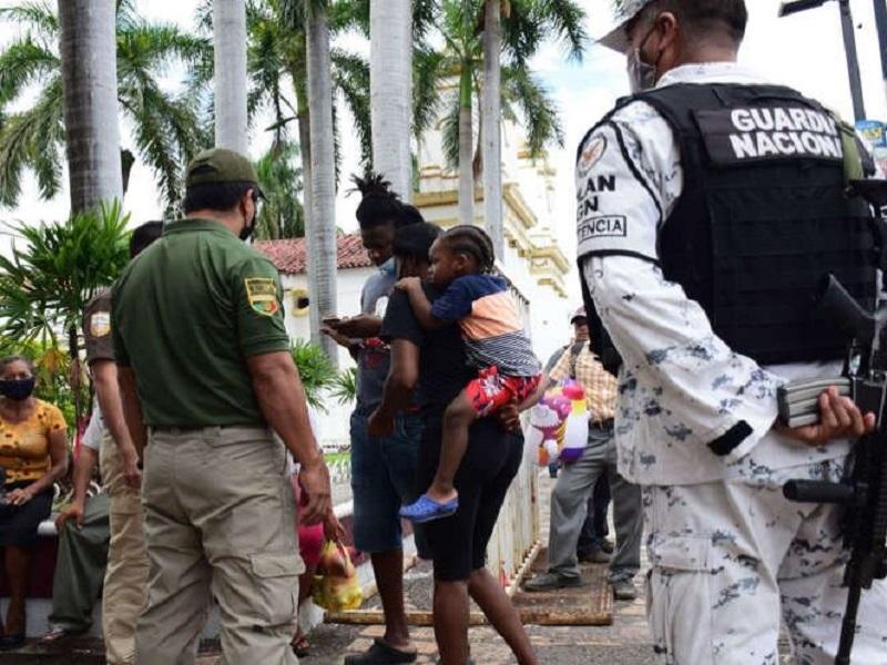 EU expulsa centroamericanos en avi&oacute;n a Chiapas y Tabasco para que M&eacute;xico los deporte: ONU