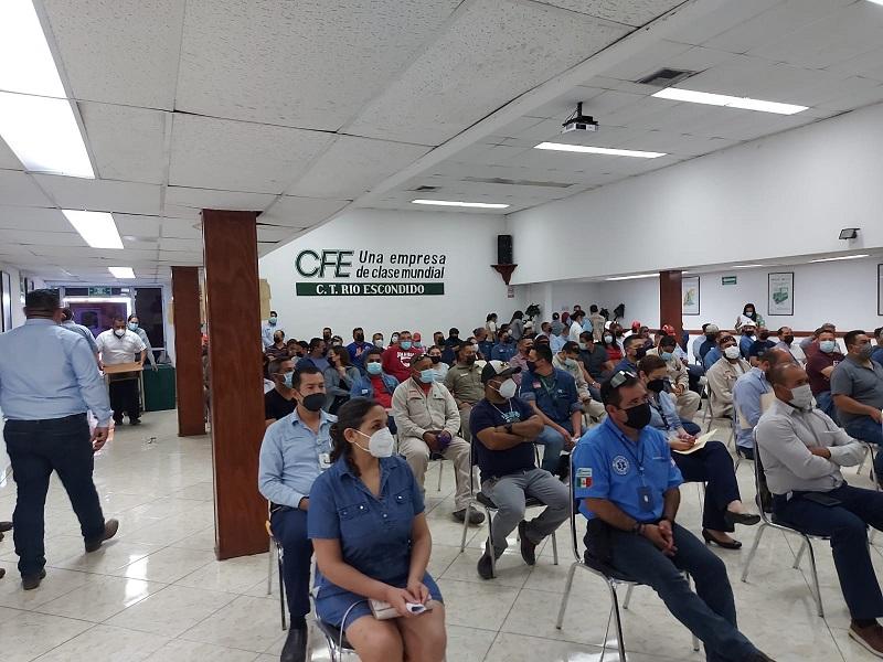 Se aplicaron este jueves mil 422 vacunas antiCovid en la Ruta Empresarial, faltaron mil 860 de inocularse