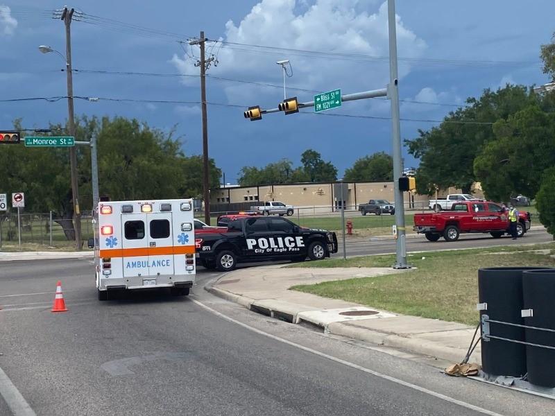 Emergencia en Eagle Pass por fuga de gas en la calle Monroe, evacuaron domicilios, negocios y City Hall