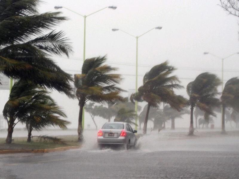 Veracruz prevé declarar estado de emergencia por huracán Grace