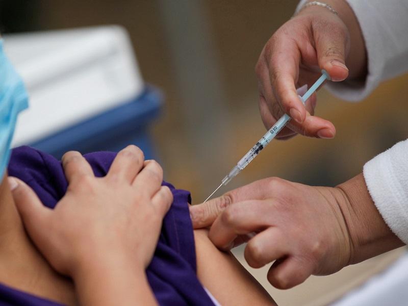 AMLO resalta esfuerzos en vacunación ante posible cuarta ola de COVID