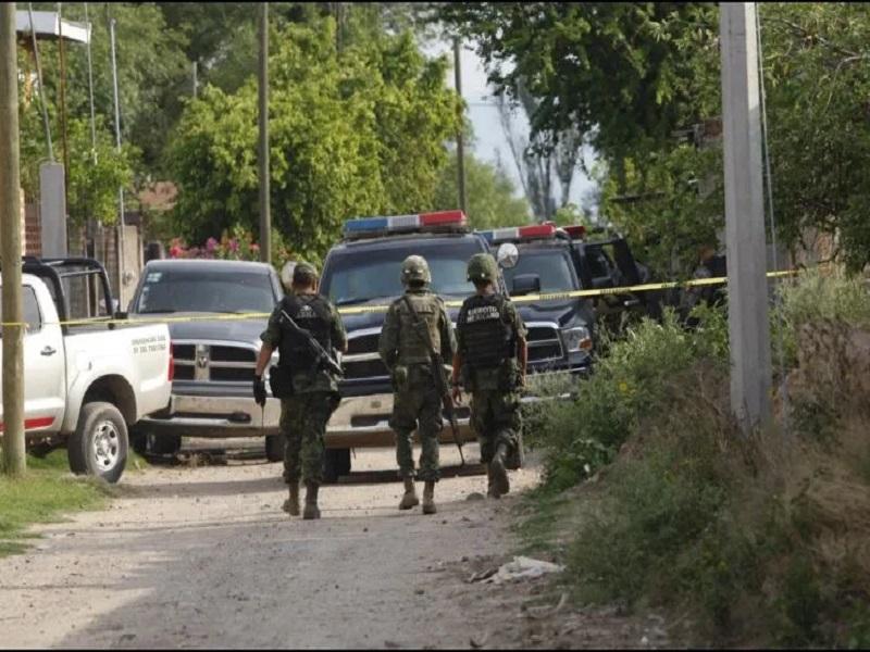 Emboscan y matan a tres policías estatales en Zacatecas