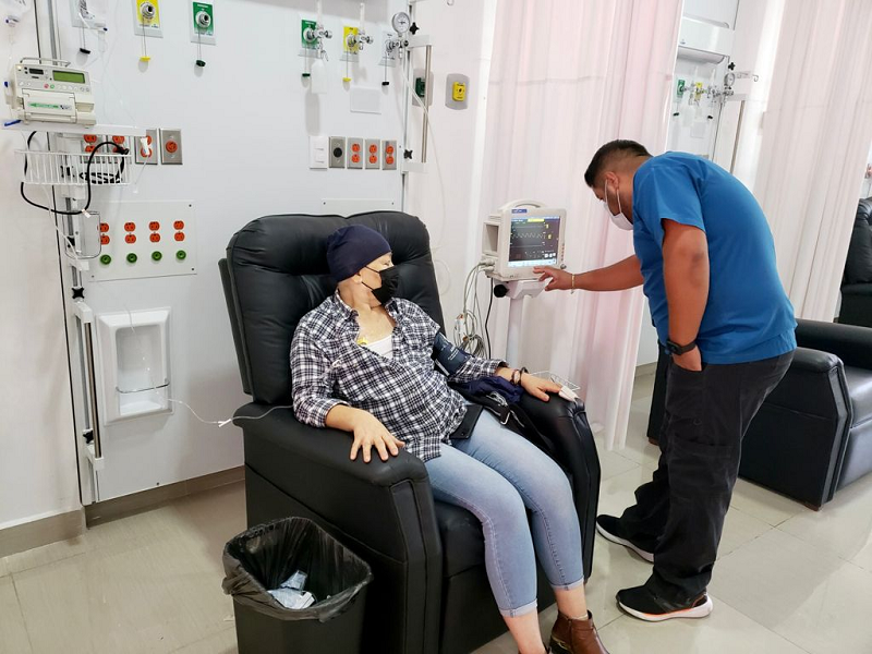 Avanza Coahuila en atención especializada contra el cáncer