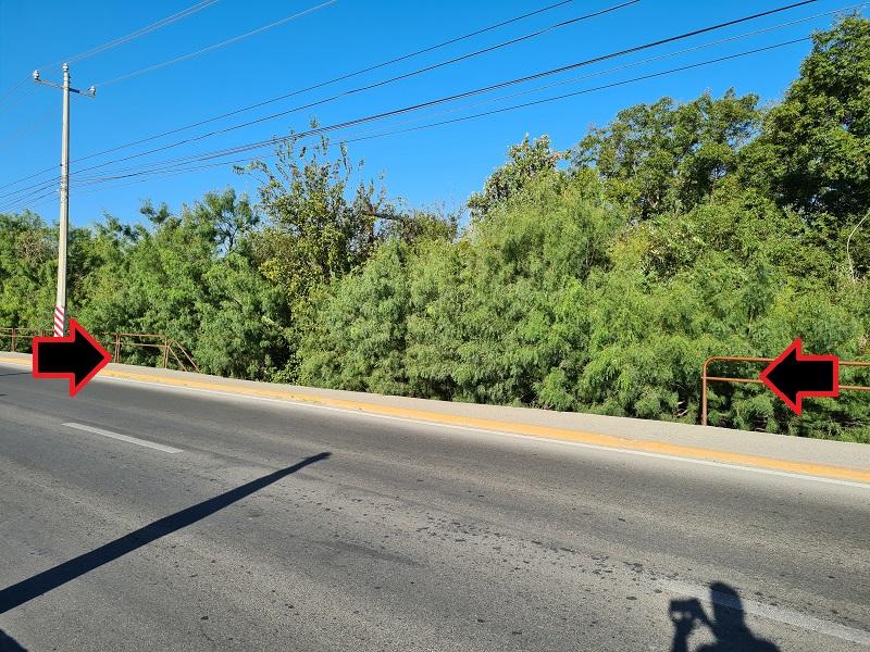 Se quejan por falta de barandal en puente de Villa de Fuente (video)