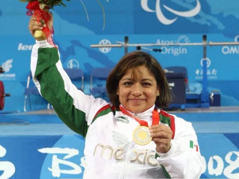 Medalla de oro para M&eacute;xico, Amalia P&eacute;rez se la lleva en powerlifting