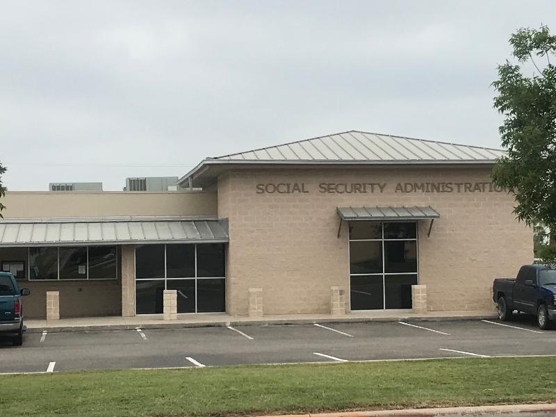 Oficina del Seguro Social de Eagle Pass atiende por tel&eacute;fono, solo se permite ingreso por citas para ciertos tr&aacute;mites (video)