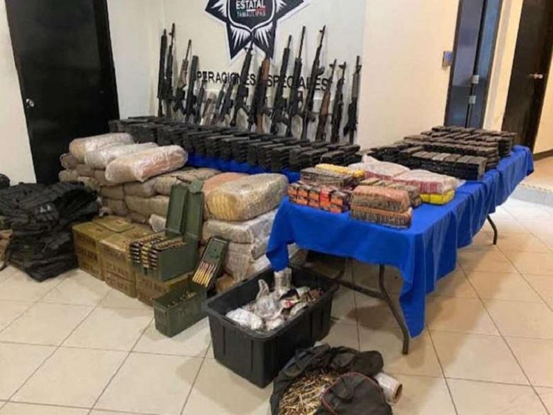Caen 4 polic&iacute;as ligados al narco en Tamaulipas; aseguran arsenal y monstruos en operativo en La Ribere&ntilde;a
