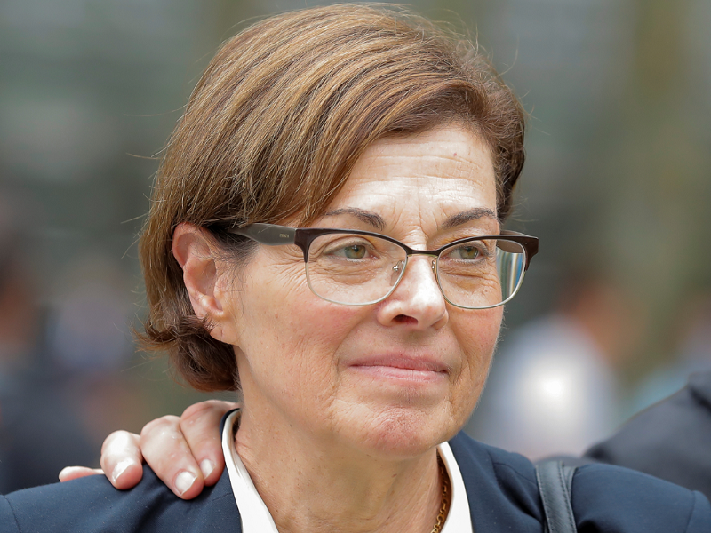 Dan tres a&ntilde;os y medio de prisi&oacute;n a cofundadora de la secta sexual NXIVM, Nancy Salzman