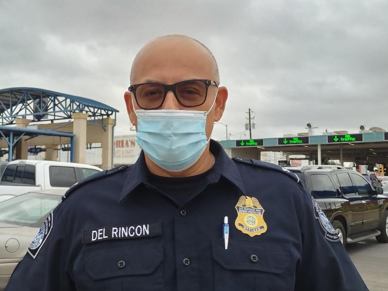 Avance en la vacunaci&oacute;n es importante, eso ayudar&aacute; en la decisi&oacute;n de abrir el puente o no: Director de Aduanas Paul del Rinc&oacute;n