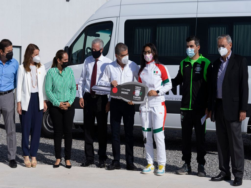 Convive MARS con medallistas de Nacionales CONADE 2021, le dieron 112 preseas a Coahuila