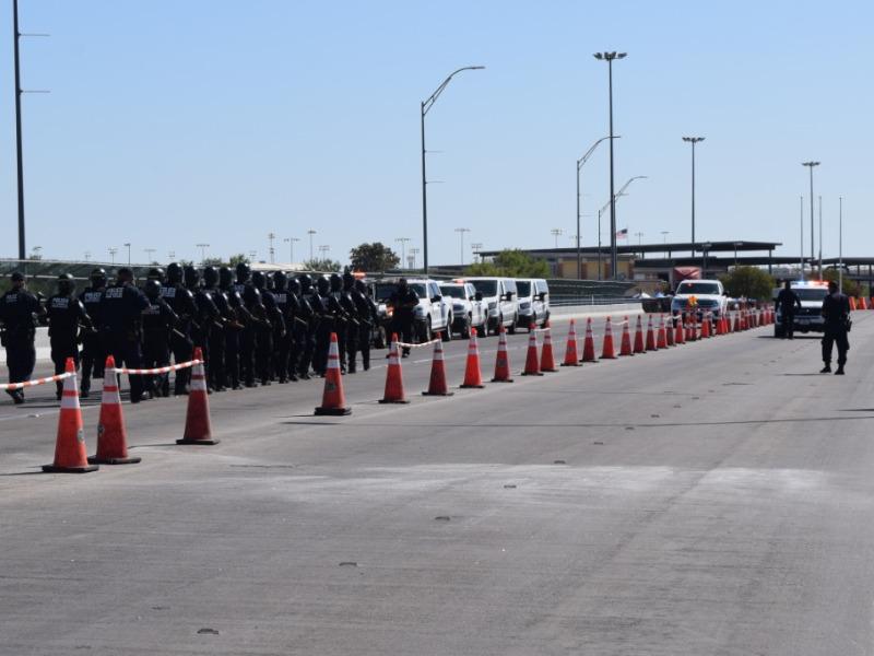 Realizan extenso simulacro en el Puente Internacional Dos, se preparan para posible ingreso ilegal de indocumentados
