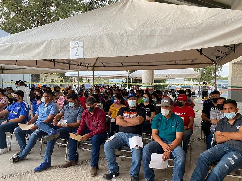 En Piedras Negras tienen esquema completo de vacuna anticovid 270 menores de 12 a 17 a&ntilde;os; otros mil 013 esperan segunda dosis (video)