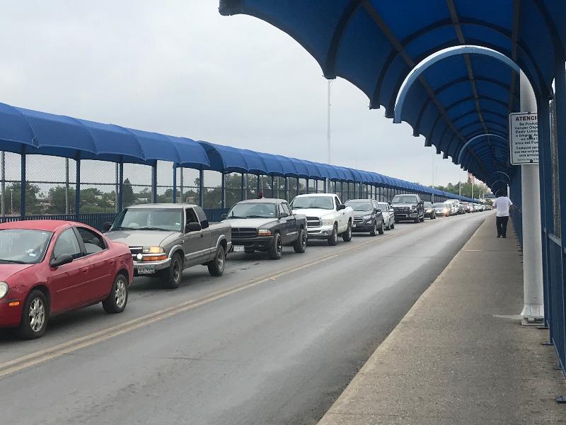 No hay informaci&oacute;n oficial sobre cierre de Puentes en Eagle Pass por ola de migrantes: Mayor