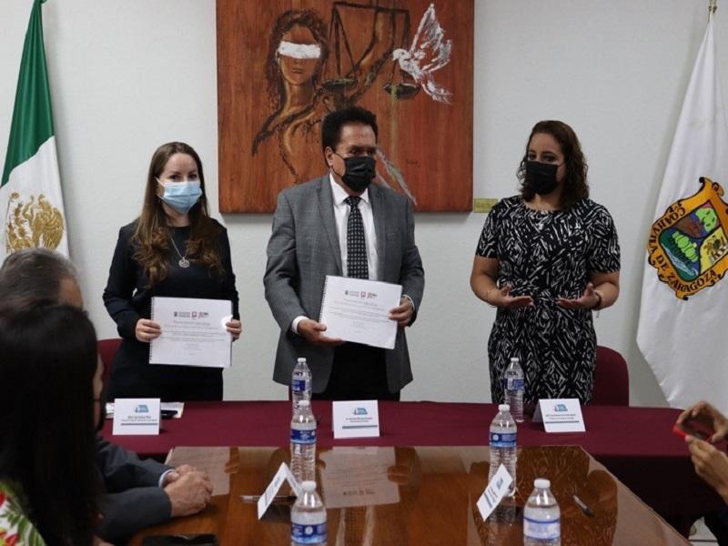 Asiste Instituto Coahuilense de las Mujeres a entrega de informe de resultados de tesis en materia de violencia